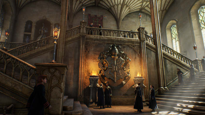 Hogwarts Legacy screenshot showing Hogwarts Entrance Hall staircase
